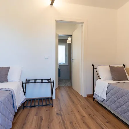 Dimora 59 アパート