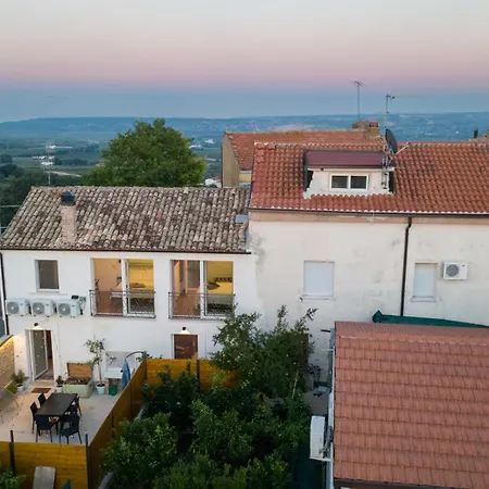 アパート Dimora 59 *